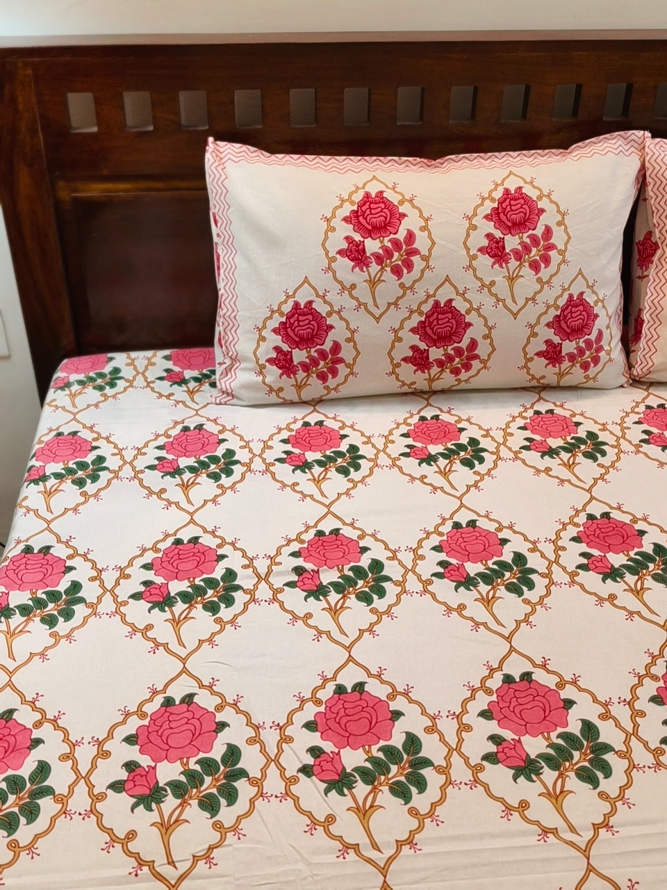 King/Queen Size Regular Bedsheet