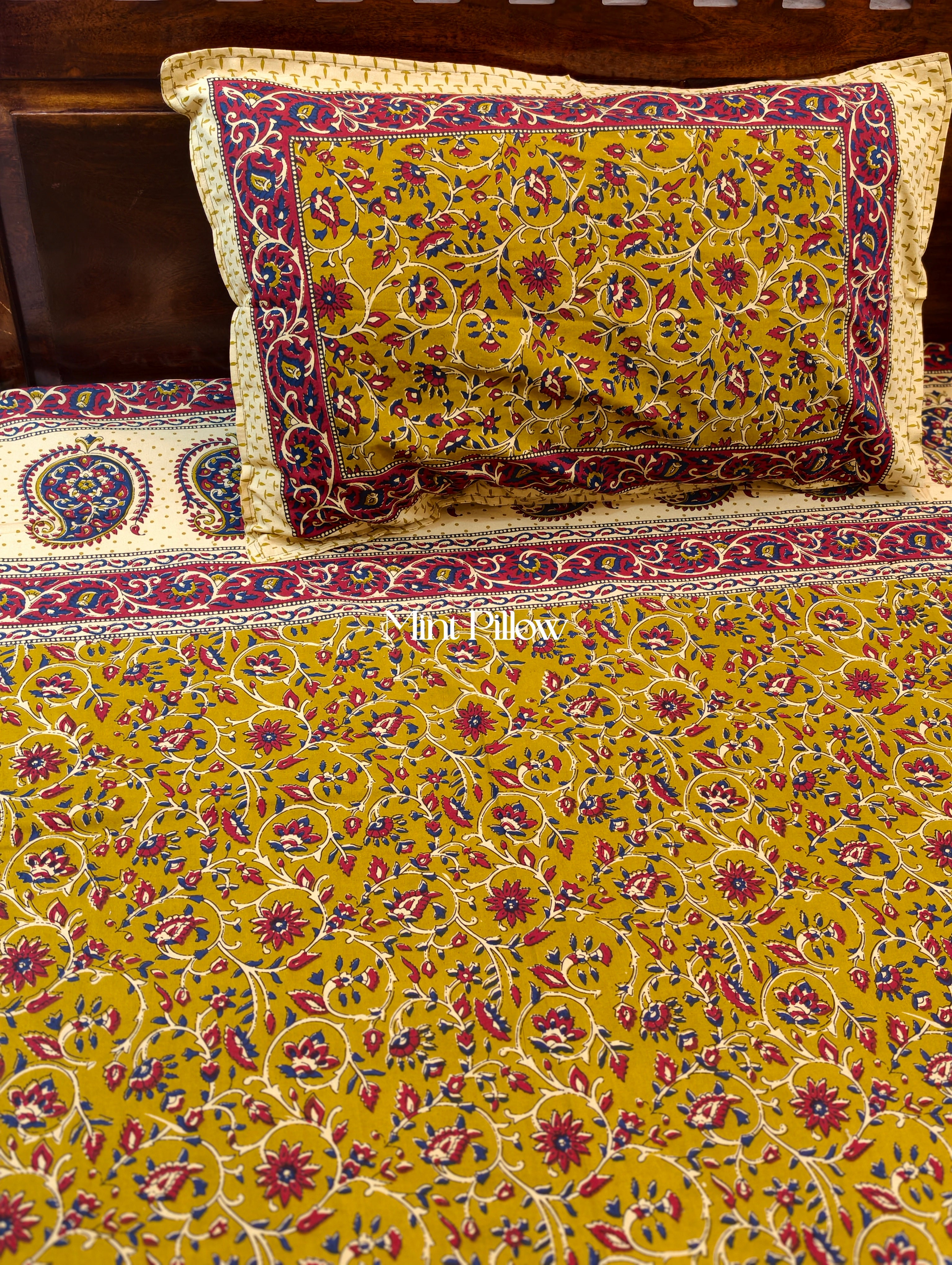 King/Queen Size Regular Bedsheet
