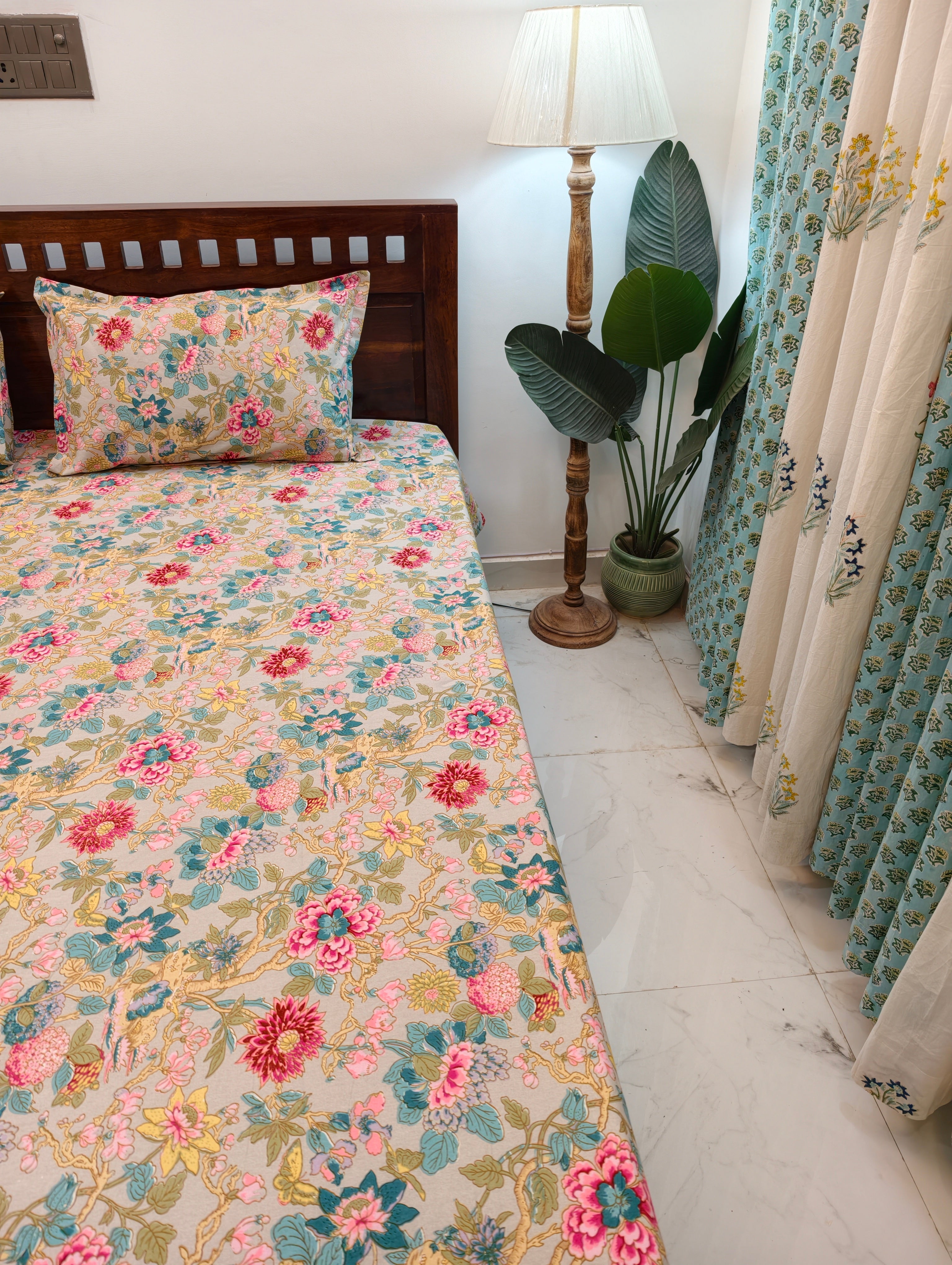 King/Queen Size Regular Bedsheet