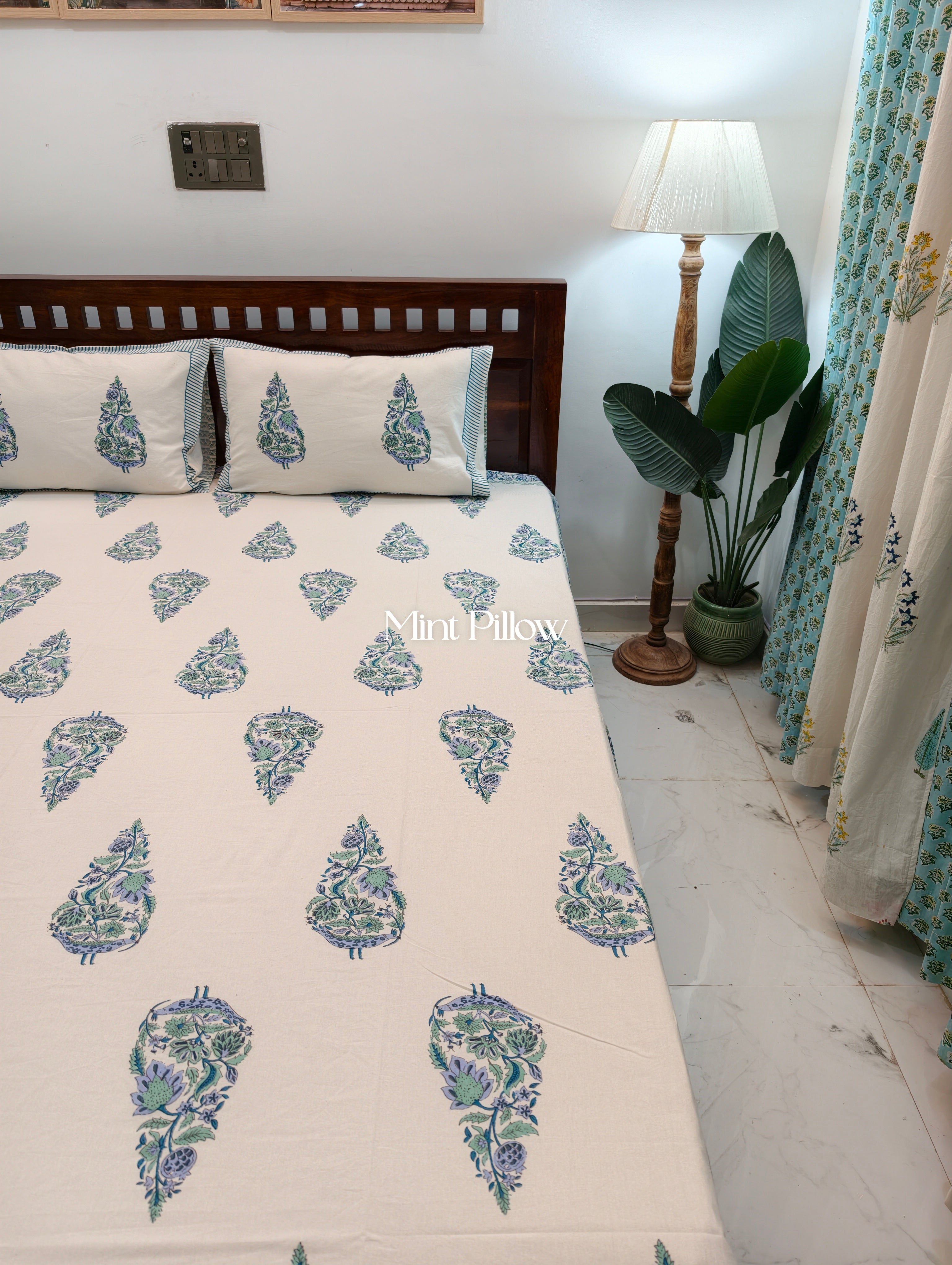 King/Queen Size Regular Bedsheet